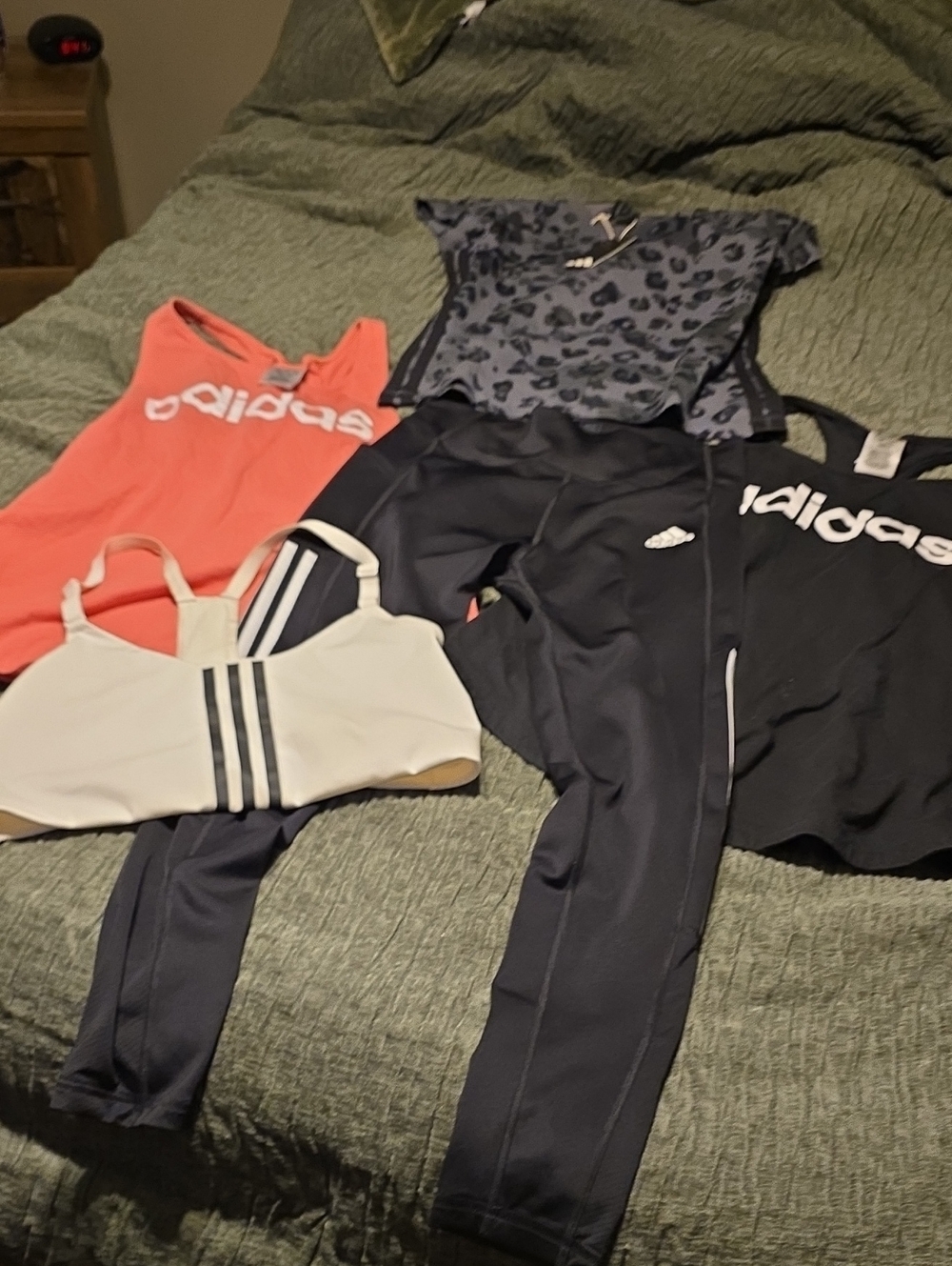Adidas Women's Black High-Waist Leggings Set 3 Tops Brand New Condition Large